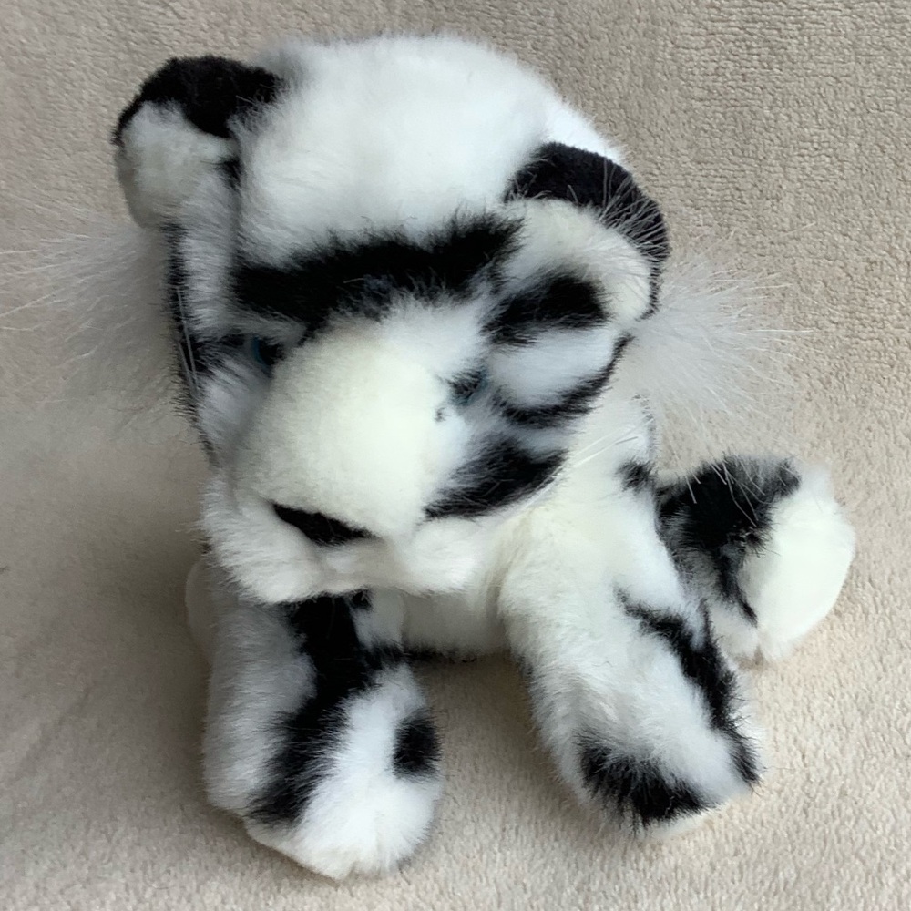 Russ Berrie Plush NIVEA White Tiger 100S77 Stuffed Animal Toy - Picture 4 of 16